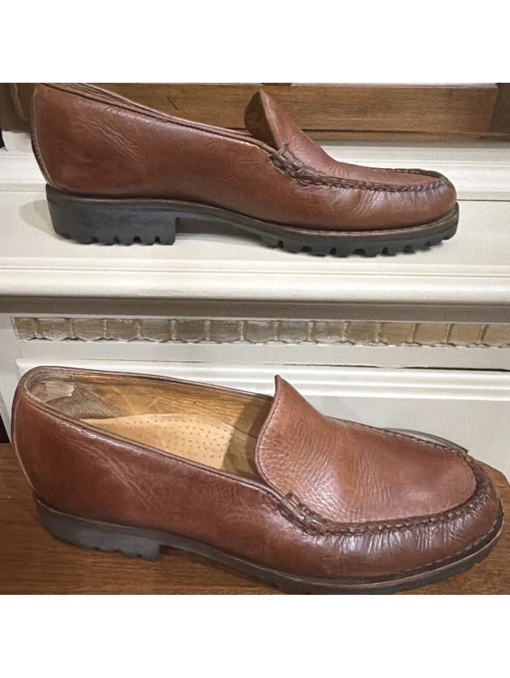 Vintage Cole Haan Women’s Brown Leather Venetian Loafers Size 8.5AA Narrow F6453